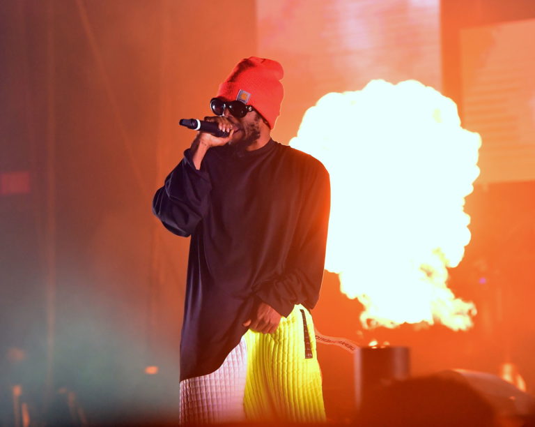 GHOSTWRITERS EN EL RAP: LOS AUTORES DETRÁS DE LOS GRANDES NOMBRES GHOSTWRITERS EN EL RAP: LOS AUTORES DETRÁS DE LOS GRANDES NOMBRES
