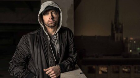EMINEM LANZÓ SU NUEVO ÁLBUM: “CURTAIN CALL 2”